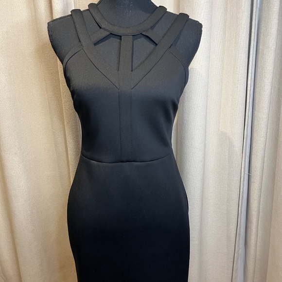 Guess Black Bodycon Cutout Cocktail Dress Size 4 - Picture 6 of 15